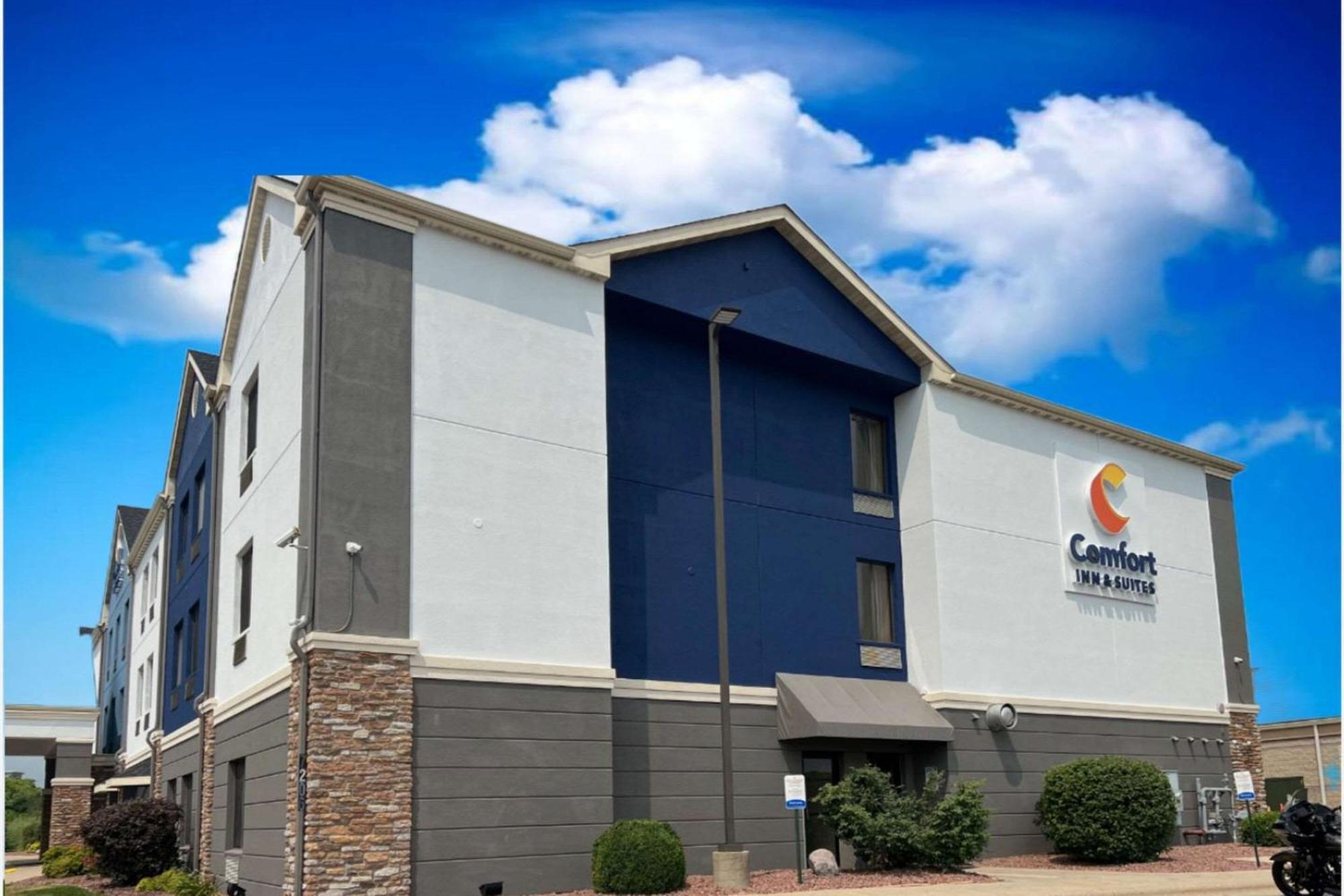 Comfort Inn & Suites Kenosha-Pleasant Prairie מראה חיצוני תמונה