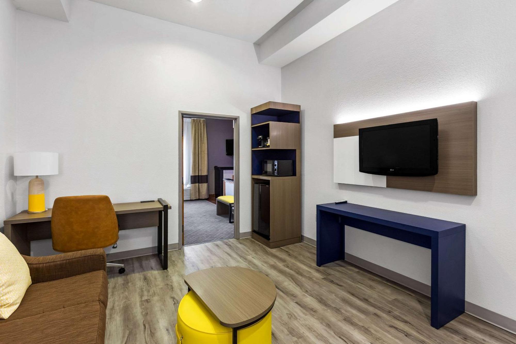 Comfort Inn & Suites Kenosha-Pleasant Prairie מראה חיצוני תמונה