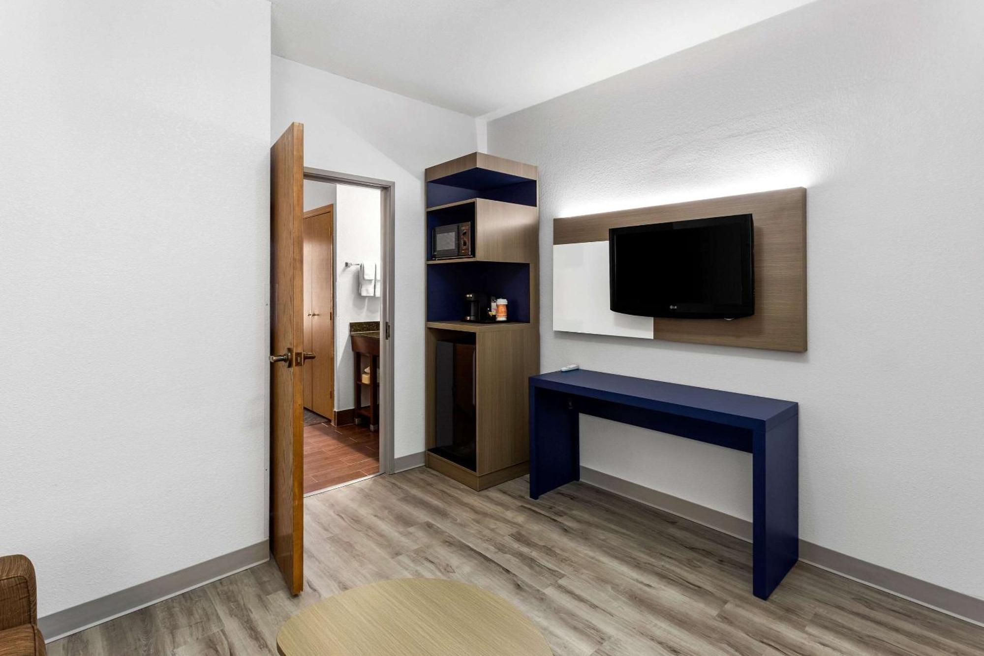 Comfort Inn & Suites Kenosha-Pleasant Prairie מראה חיצוני תמונה