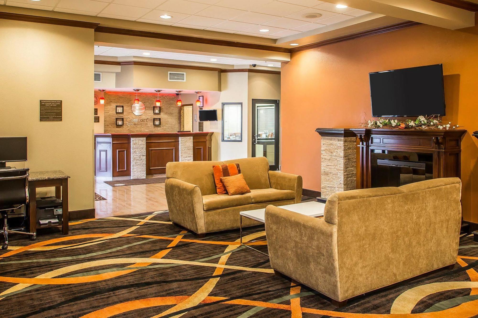 Comfort Inn & Suites Kenosha-Pleasant Prairie מראה חיצוני תמונה