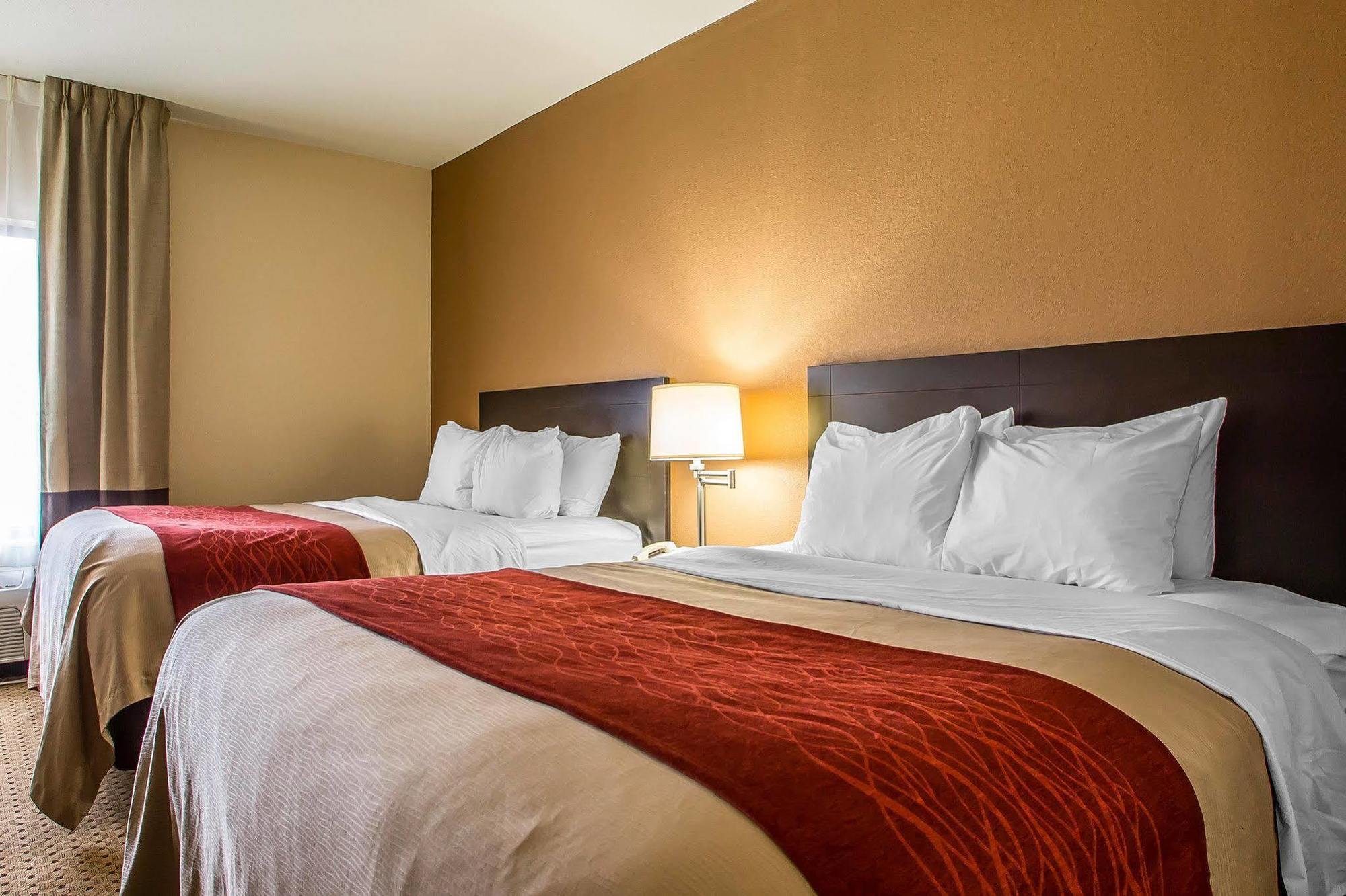 Comfort Inn & Suites Kenosha-Pleasant Prairie מראה חיצוני תמונה